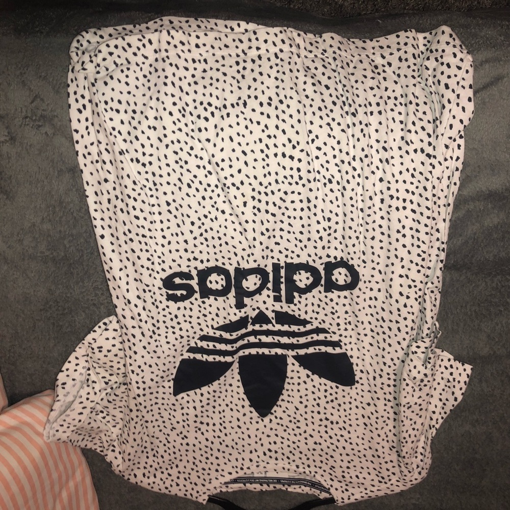 Adidas shirt , oversized
